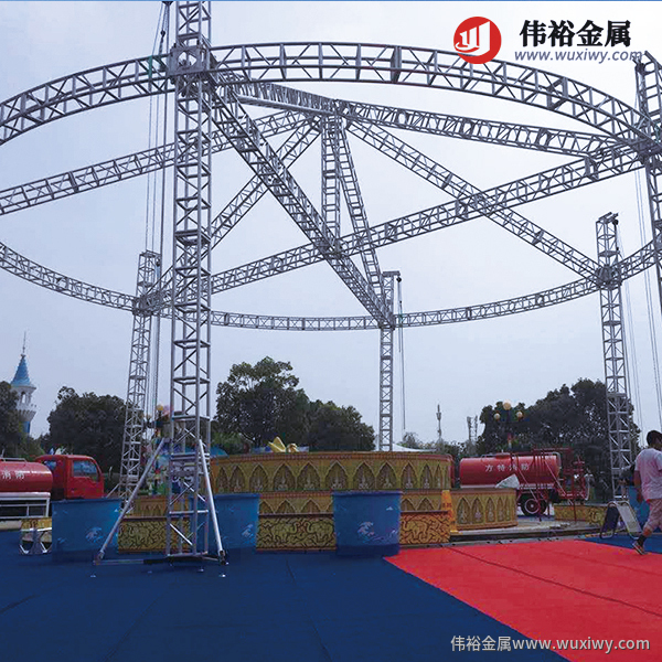 圓形造型鋁合金燈光桁架1
